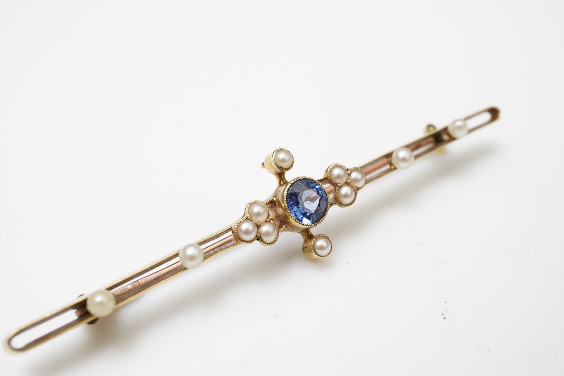 Two bar brooches, early to mid 20th century